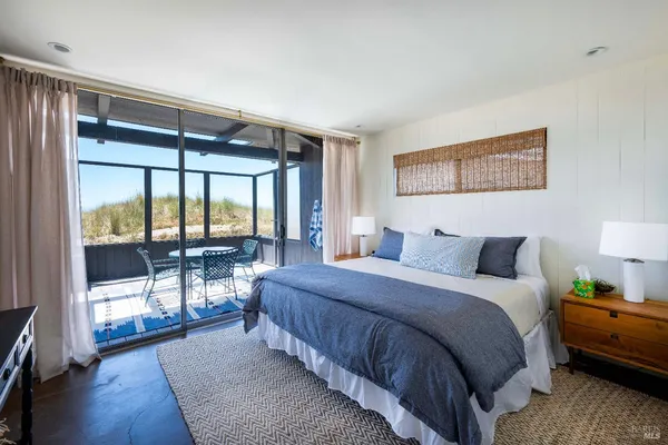 $9,995,000 | 156 Seadrift Road, Stinson Beach, CA 94970