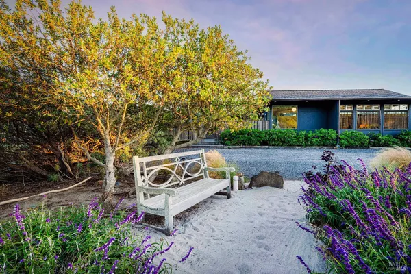 $9,995,000 | 156 Seadrift Road, Stinson Beach, CA 94970