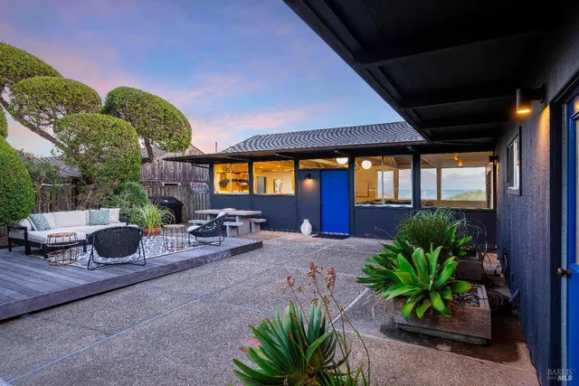 $10,699,000 | 156 Seadrift Road, Stinson Beach, CA 94970