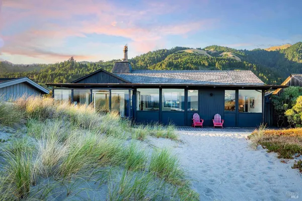 $9,995,000 | 156 Seadrift Road, Stinson Beach, CA 94970