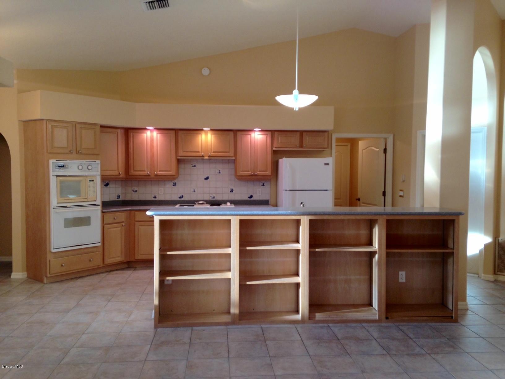 1207 Winding Meadows Road Rockledge, FL 32955 - Photo 5 of 27 Kitchen