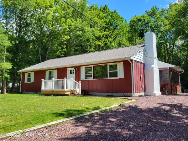 $299,000 | 8 Wolf Way, White Haven, PA 18661