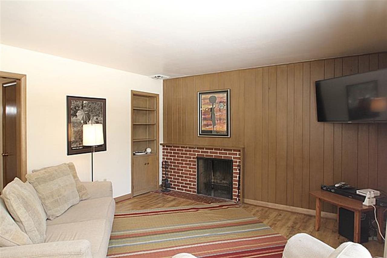 1810 Ridgeway Drive Iowa City, IA 52245 - Photo 7 of 25 Gallery Image 7