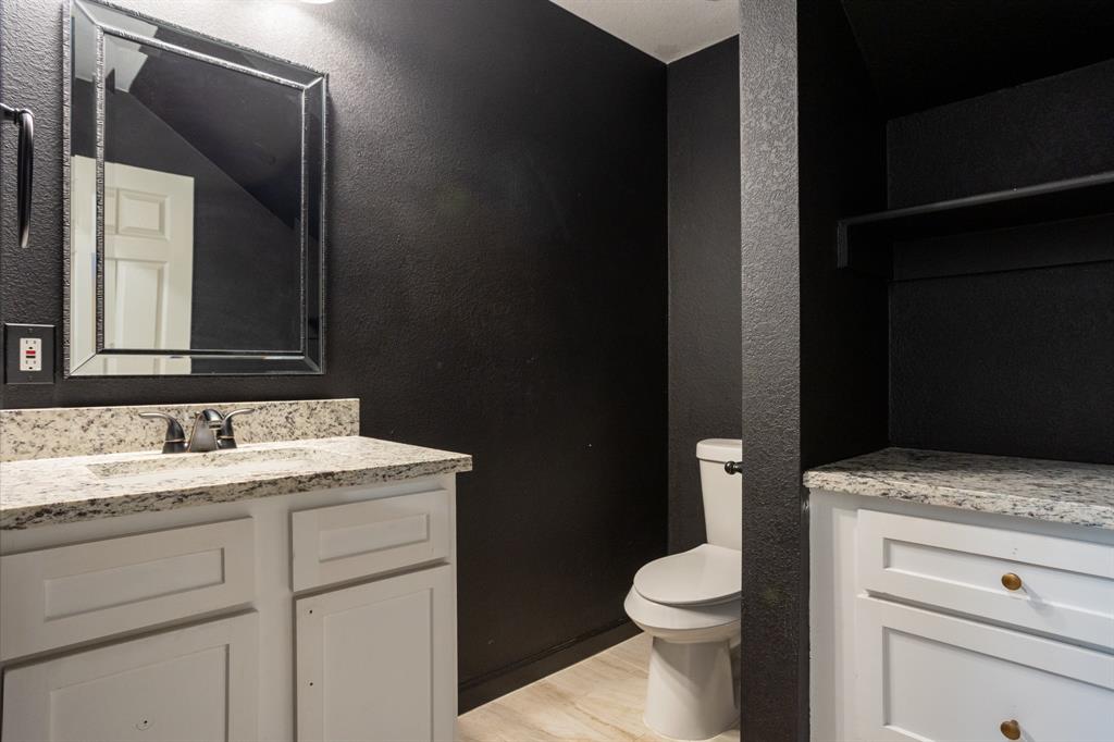 809 Wood River Road Dallas, TX 75232 - Photo 18 of 40 Gallery Image 18