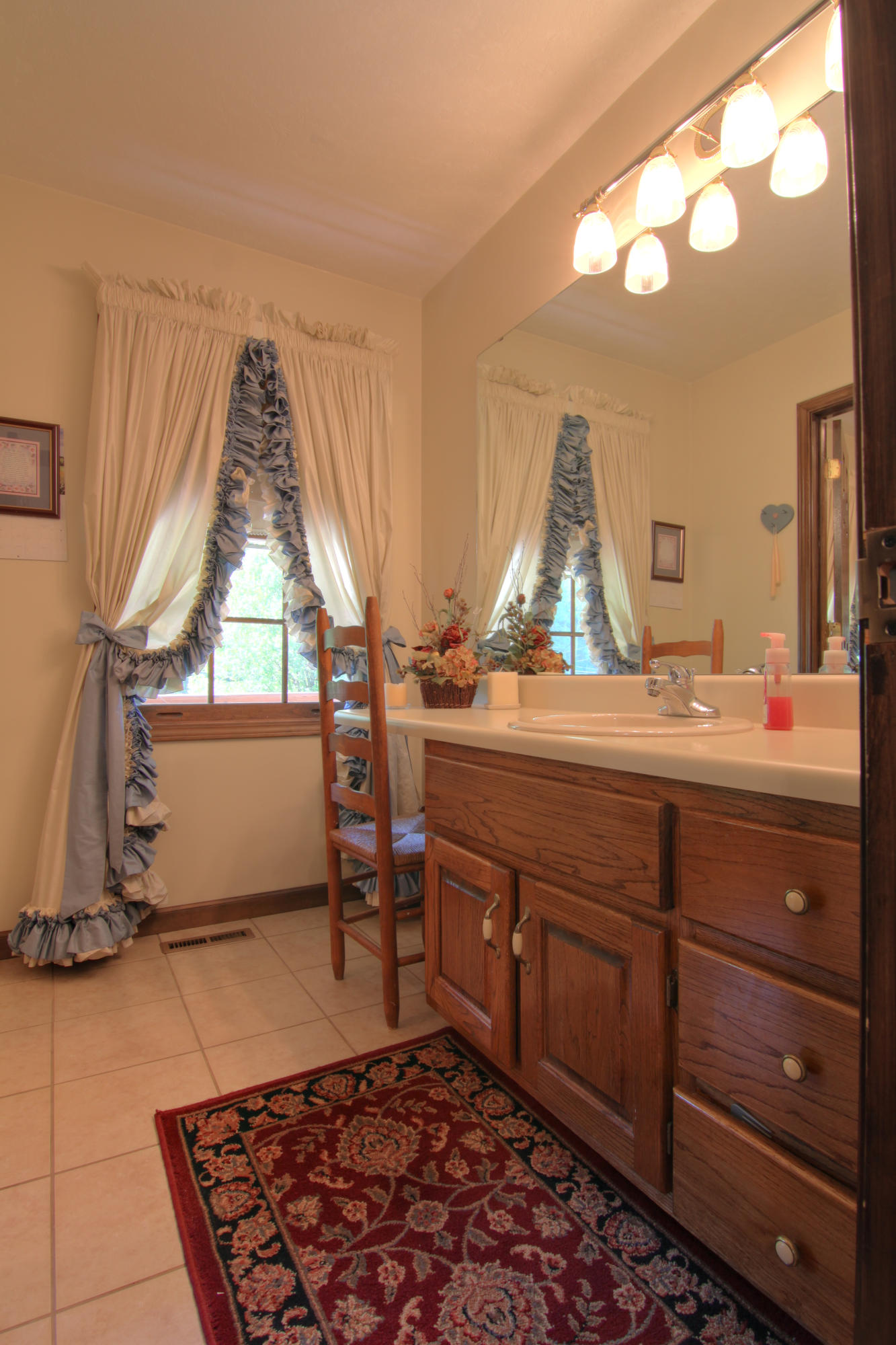 212 Granite Road Clinton, TN 37716 - Photo 13 of 27 Granite22