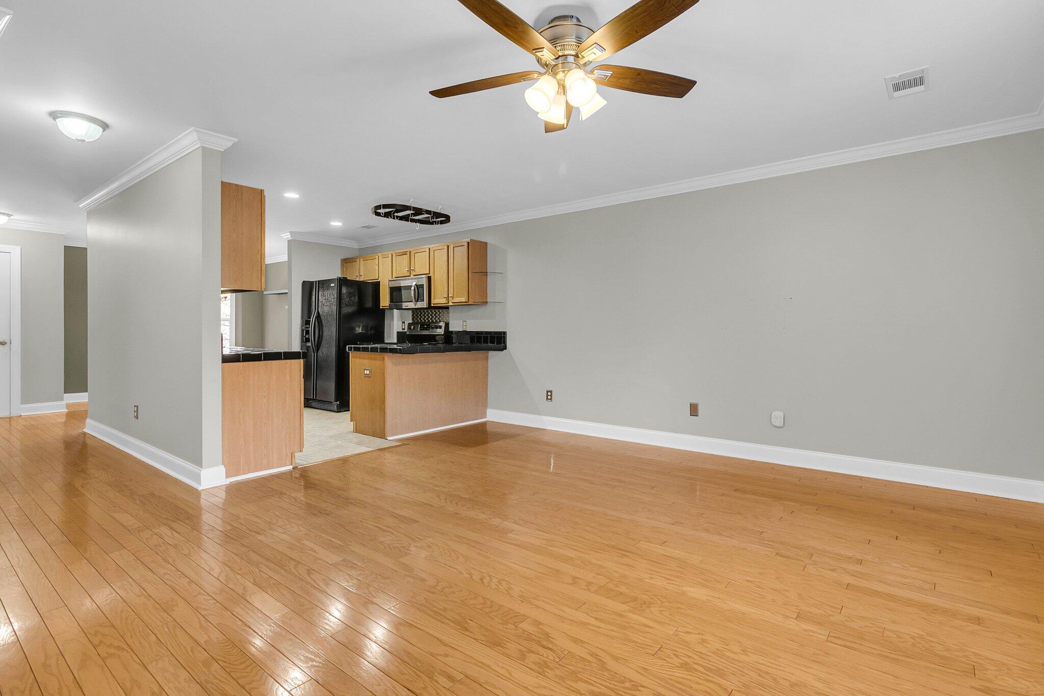 5009 Double Fox Road, Unit H5 Charleston, SC 29414 - Photo 10 of 22 CREM - 5009 Double Fox Rd 5-32