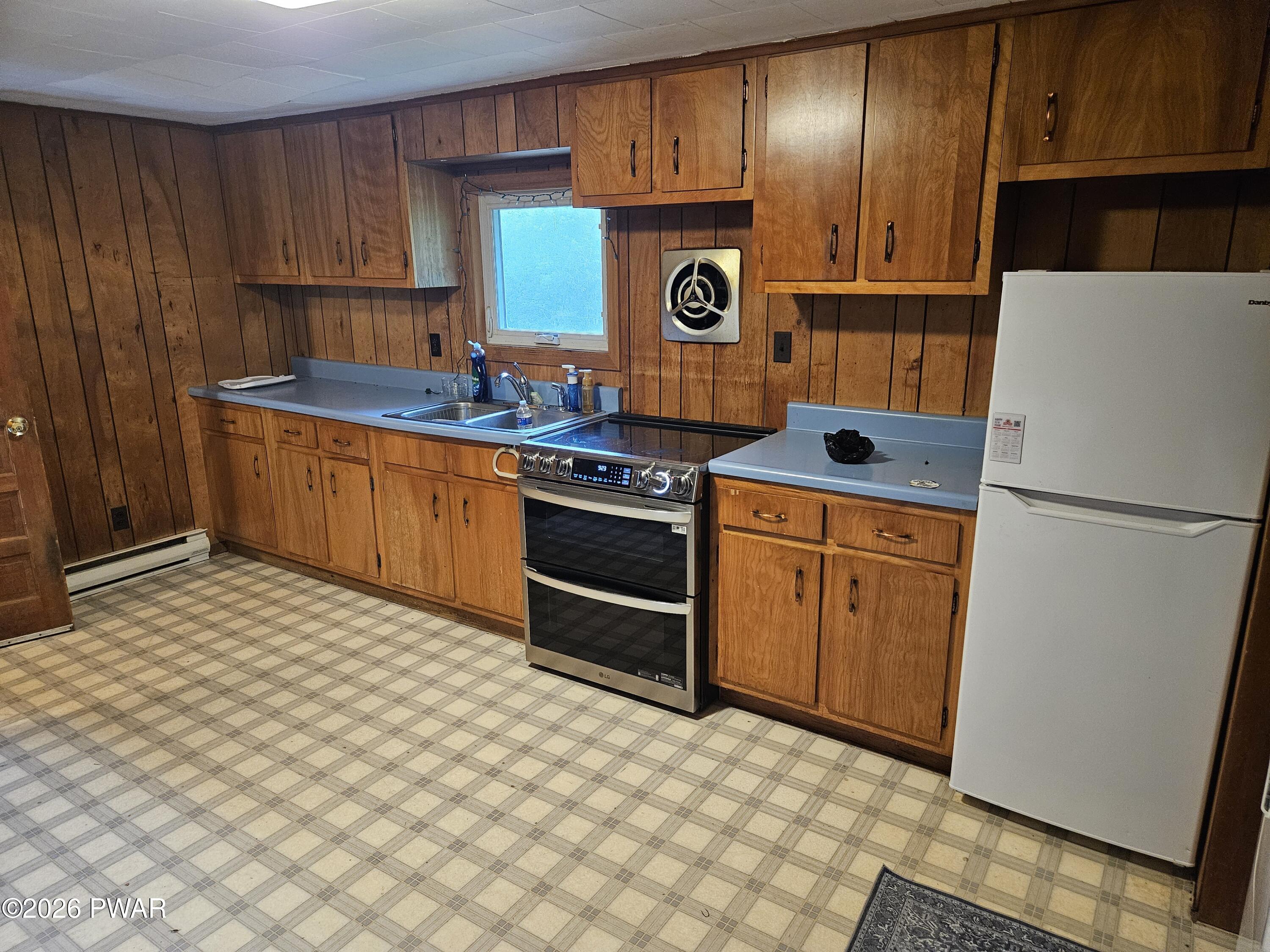 106 Schields Lane Shohola, PA 18458 - Photo 5 of 12