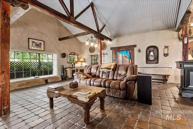 $1,347,000 | 6252 King Hill Canal Road, Bliss, ID 83314