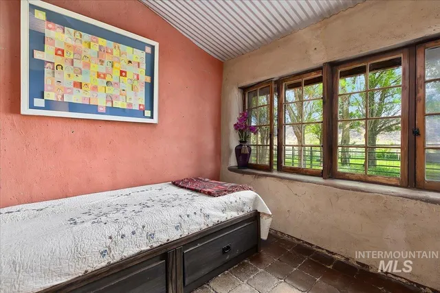 $1,347,000 | 6252 King Hill Canal Road, Bliss, ID 83314