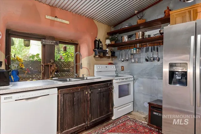 $1,347,000 | 6252 King Hill Canal Road, Bliss, ID 83314