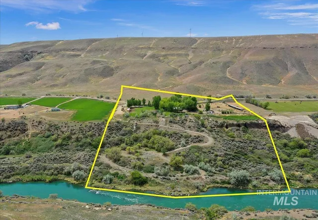 $1,347,000 | 6252 King Hill Canal Road, Bliss, ID 83314