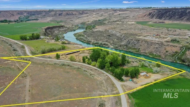 $1,347,000 | 6252 King Hill Canal Road, Bliss, ID 83314