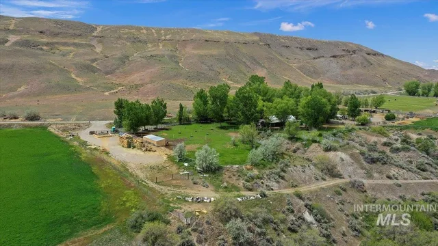 $1,347,000 | 6252 King Hill Canal Road, Bliss, ID 83314