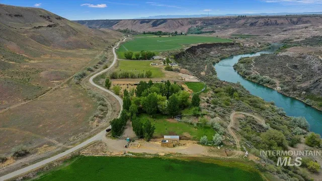 $1,347,000 | 6252 King Hill Canal Road, Bliss, ID 83314