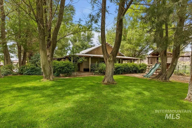 $1,347,000 | 6252 King Hill Canal Road, Bliss, ID 83314