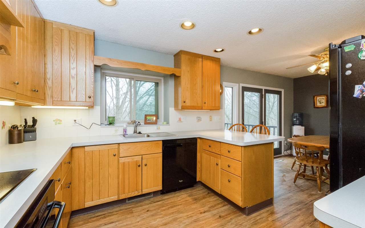 2276 Rice Ridge Lane Northeast North Liberty, IA 52317 - Photo 9 of 26 Gallery Image 9