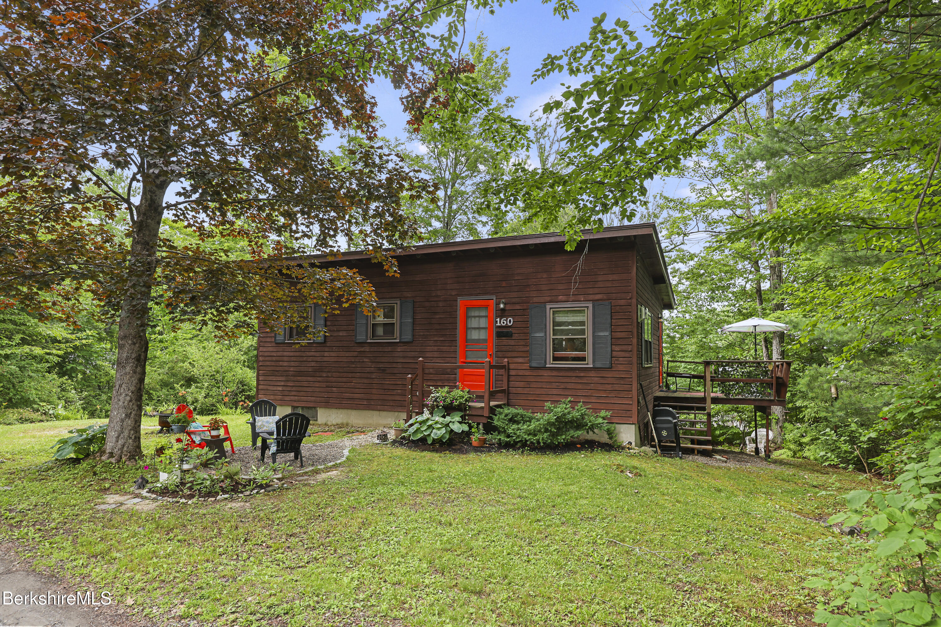 160 Chestnut Road Richmond, MA 01201 - Photo 1 of 40 160 Chestnut Rd Richmond