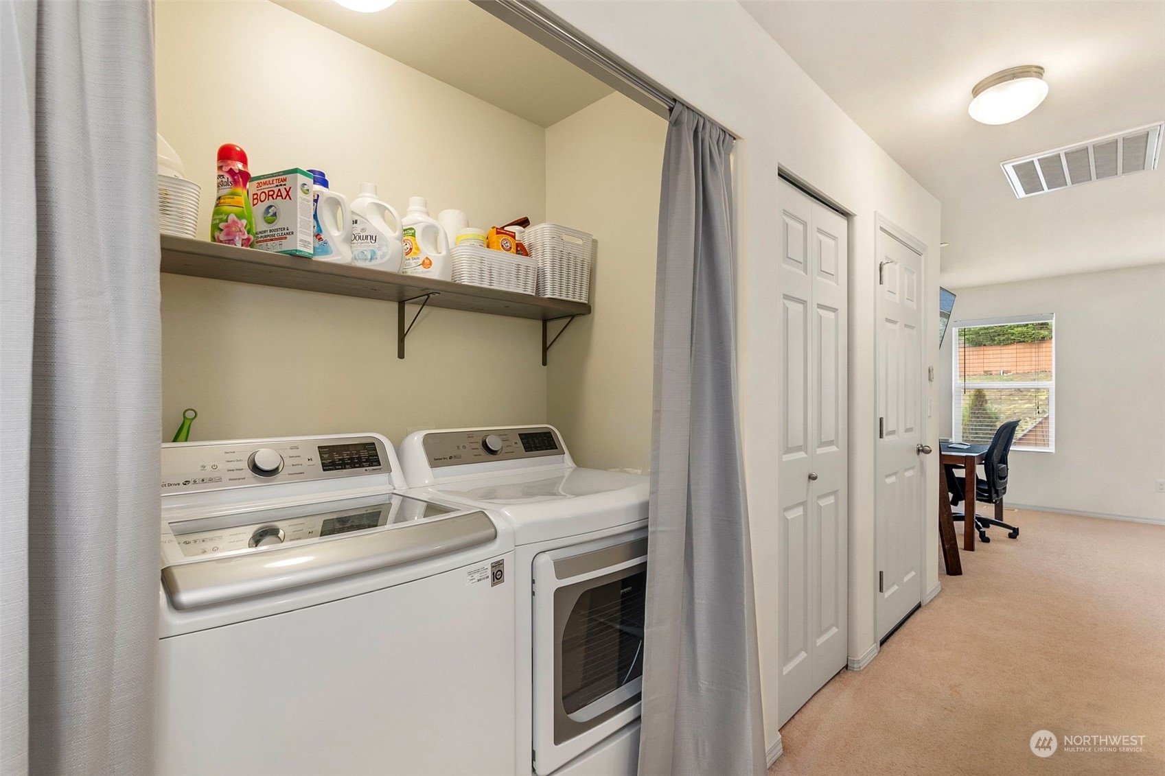 1328 Foreman Road DuPont, WA 98327 - Photo 31 of 37 a utility room with dryer and washer