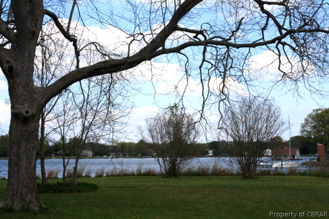 72 Point Pleasant Road Kilmarnock, VA 22482 - Photo 25 of 25 Gallery Image 25
