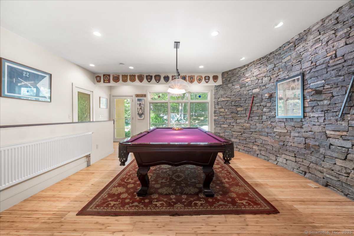 39 Hewitt Road North Stonington, CT 06359 - Photo 14 of 39
