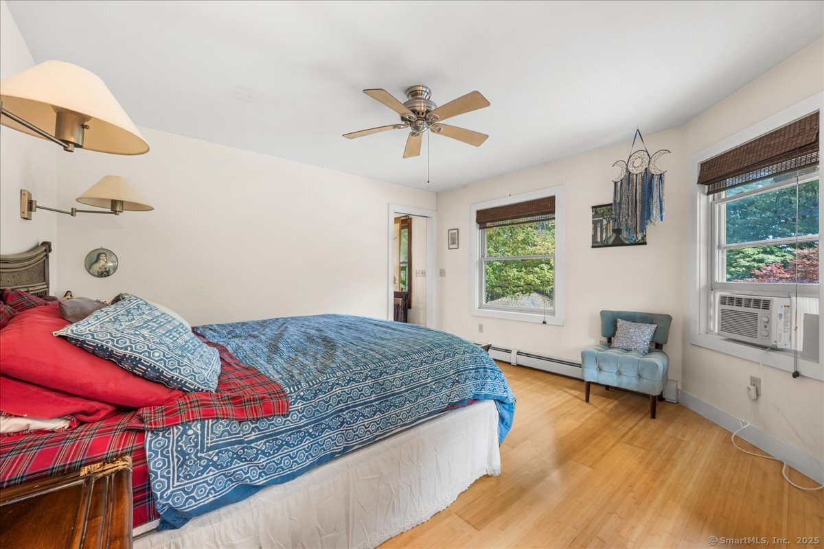 39 Hewitt Road North Stonington, CT 06359 - Photo 31 of 39
