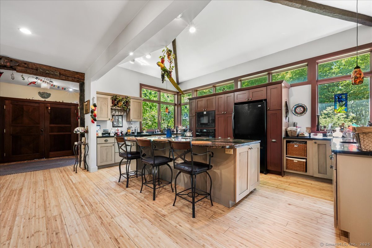 39 Hewitt Road North Stonington, CT 06359 - Photo 7 of 39