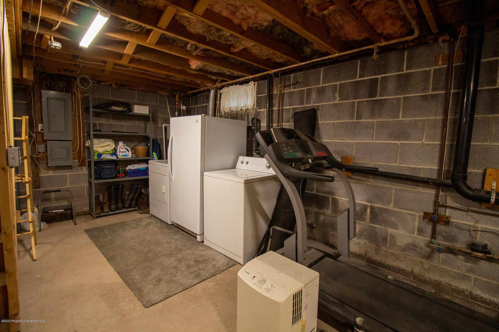 317 Scott Road Clarks Summit, PA 18411 - Photo 18 of 23 Laundry