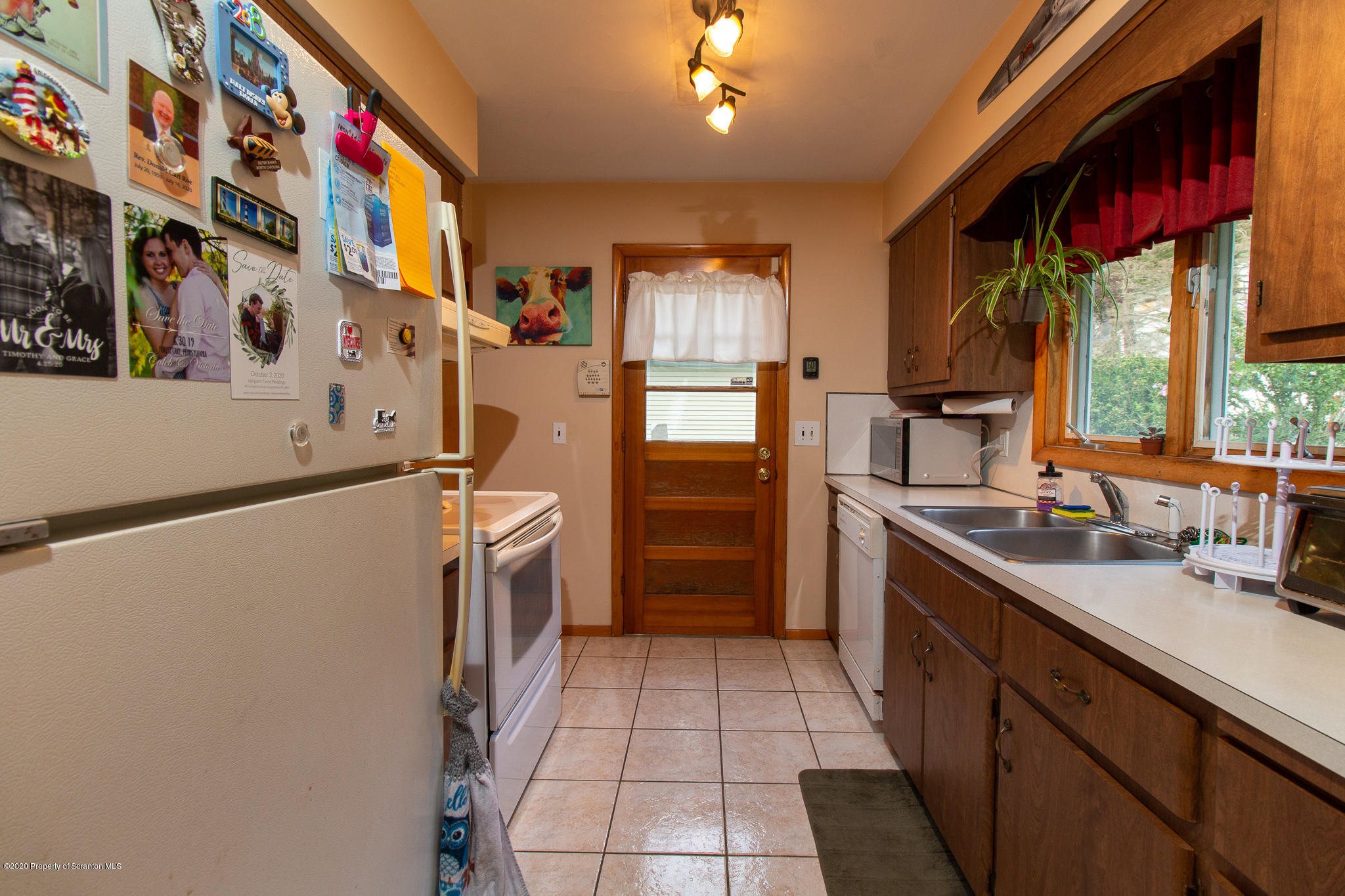 317 Scott Road Clarks Summit, PA 18411 - Photo 8 of 23 Kitchen