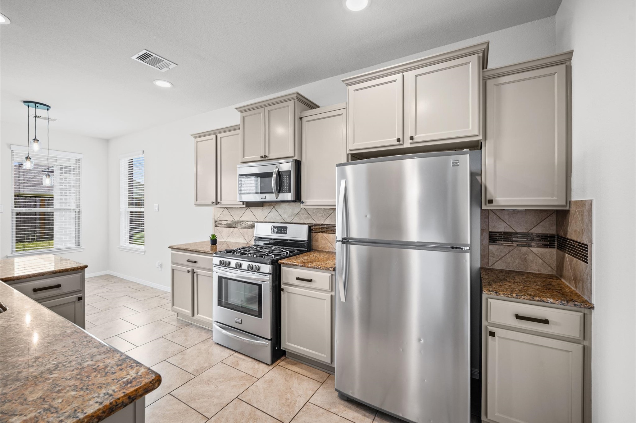 5635 Glenfield Spring Lane Spring, TX 77389 - Photo 16 of 43