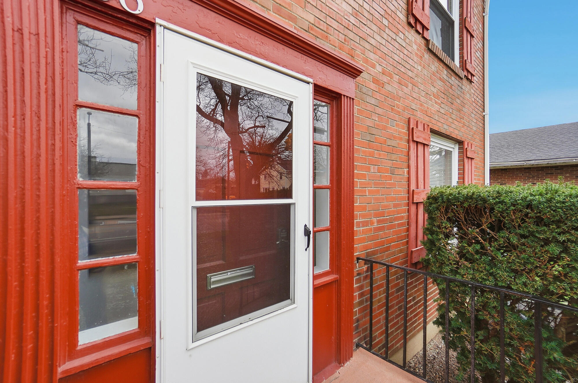 1806 North Limestone Street Springfield, OH 45503 - Photo 5 of 41 Gallery Image 5