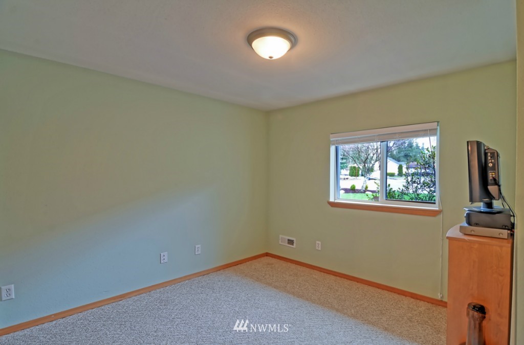 2321 Cedar Road Lake Stevens, WA 98258 - Photo 13 of 22