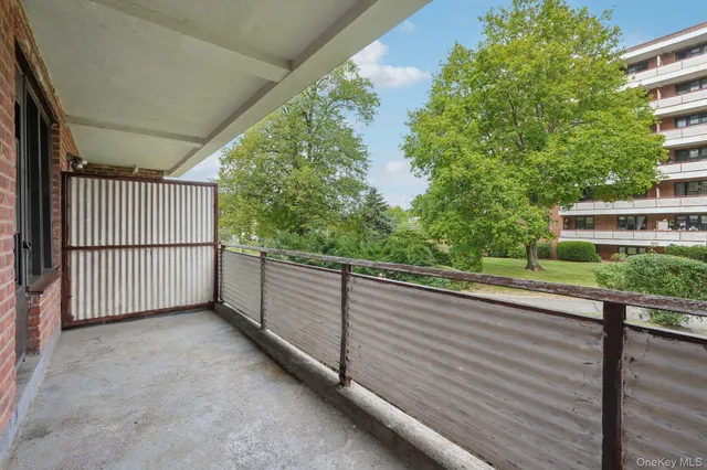 $120,000 | 315 King Street, Unit 1L, Port Chester, NY 10573