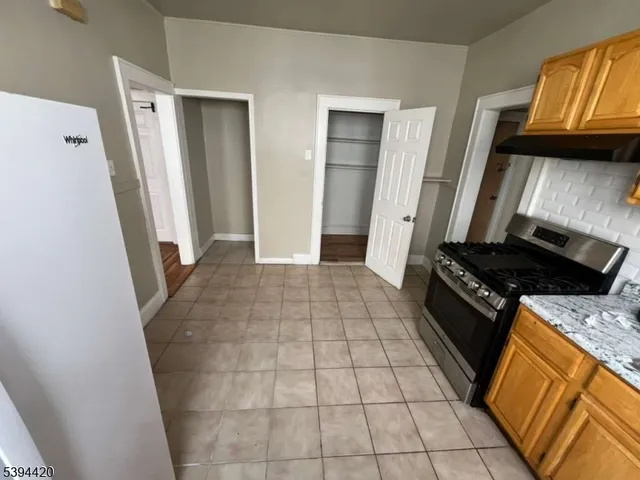 a view of a storage in an empty room