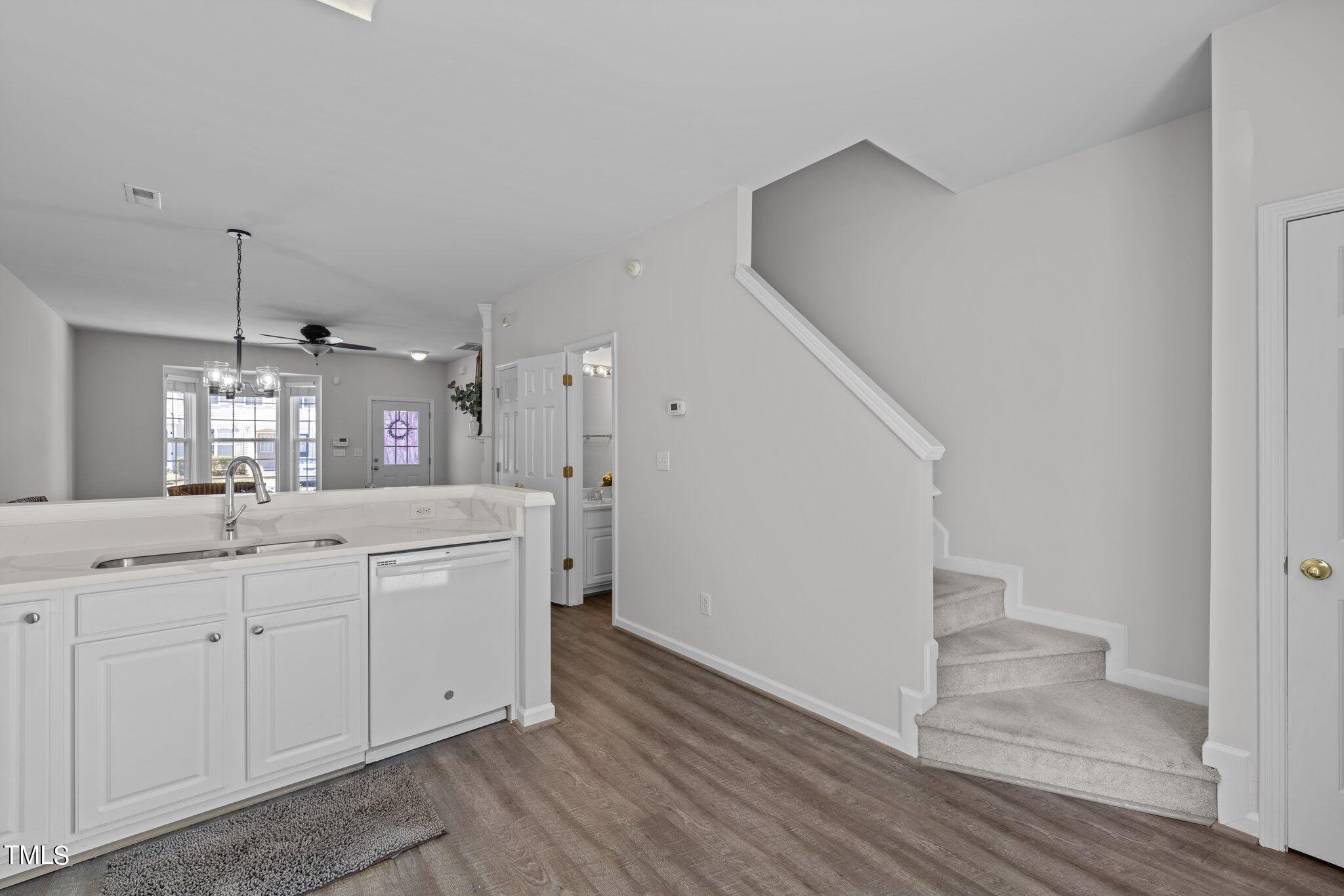 1704 Sorrell Brook Way Raleigh, NC 27609 - Photo 18 of 33 14-web-or-mls-5Z8A3585