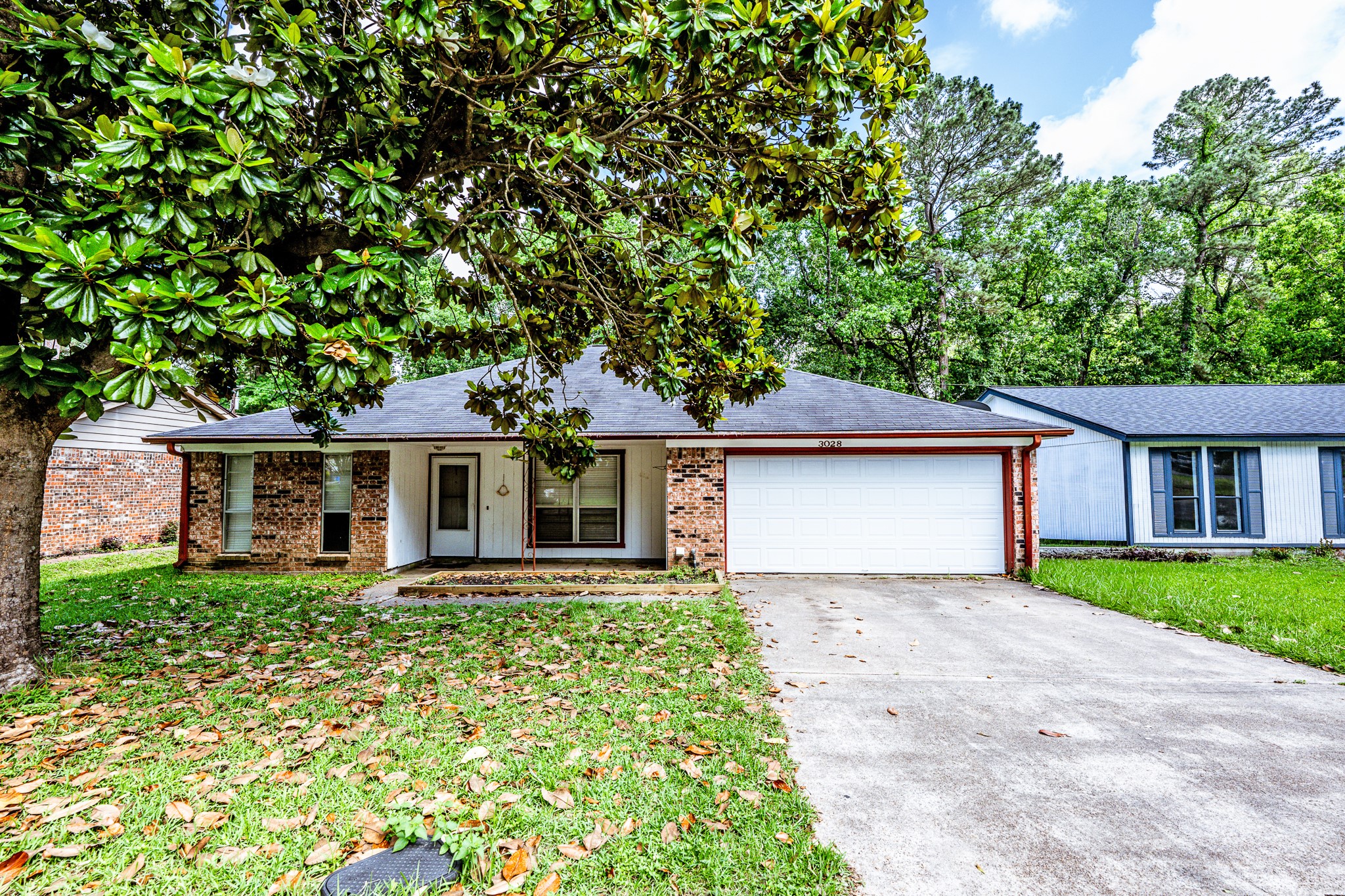 3028 Winding Way Huntsville, TX 77340 - Photo 2 of 35