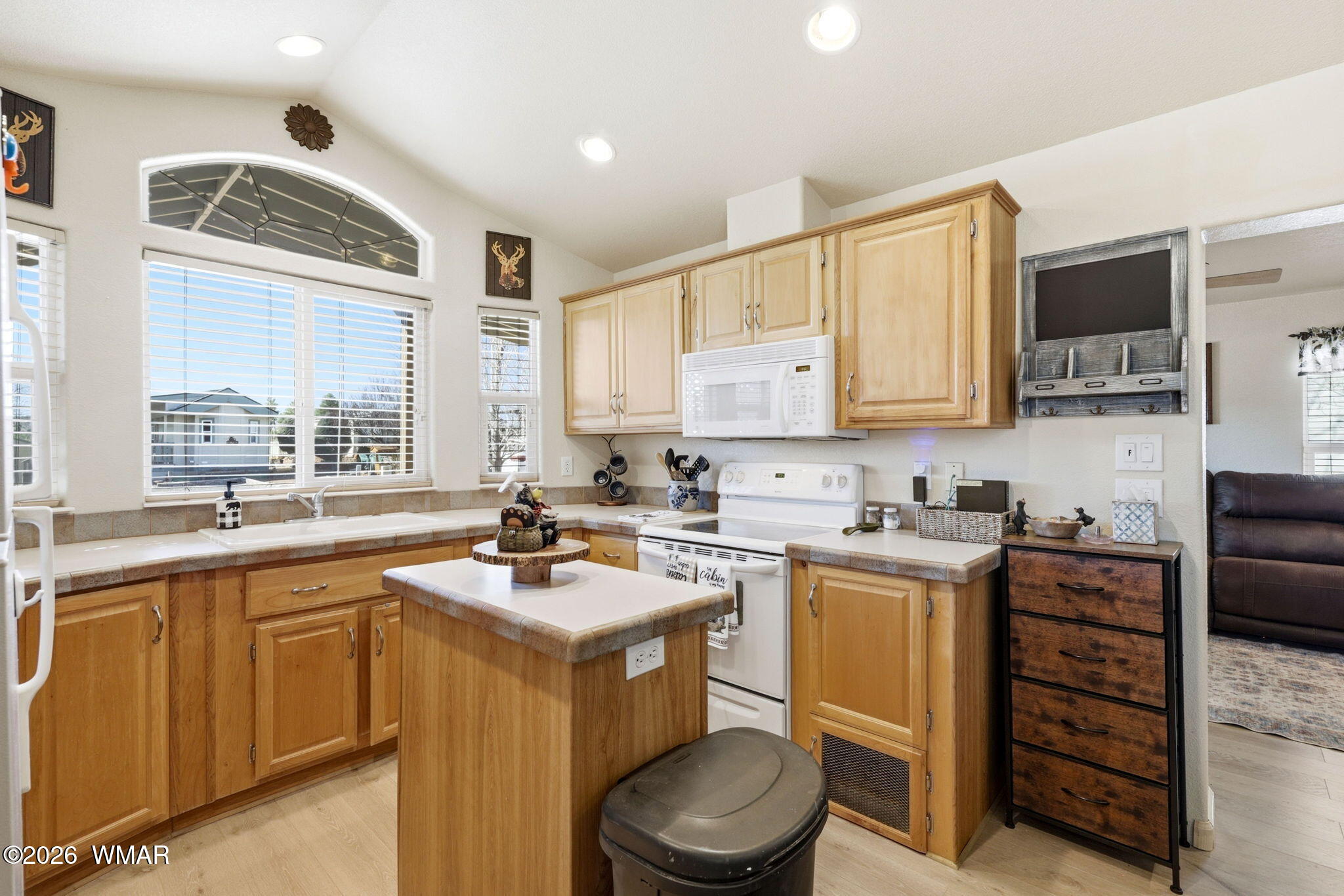 2218 Rodeo Road Overgaard, AZ 85933 - Photo 13 of 33 2218RodeoRd-HeberOvergaard-AZ-13