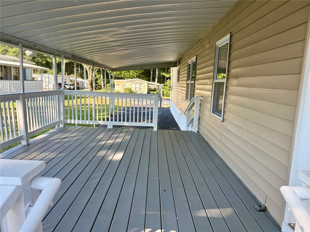 Side Entrance & Deck