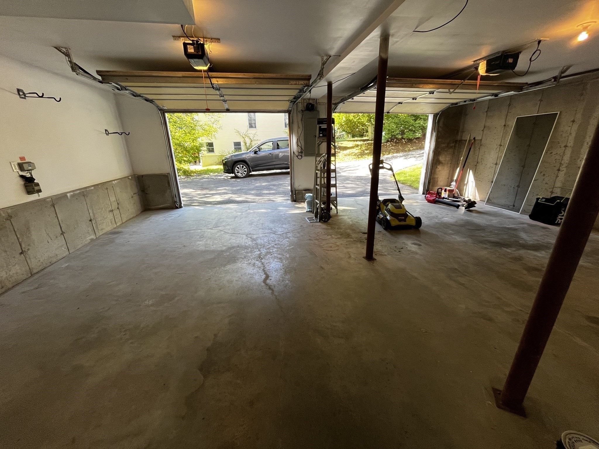 8 Pinewood Road Amesbury, MA 01913 - Photo 24 of 33 Gallery Image 24