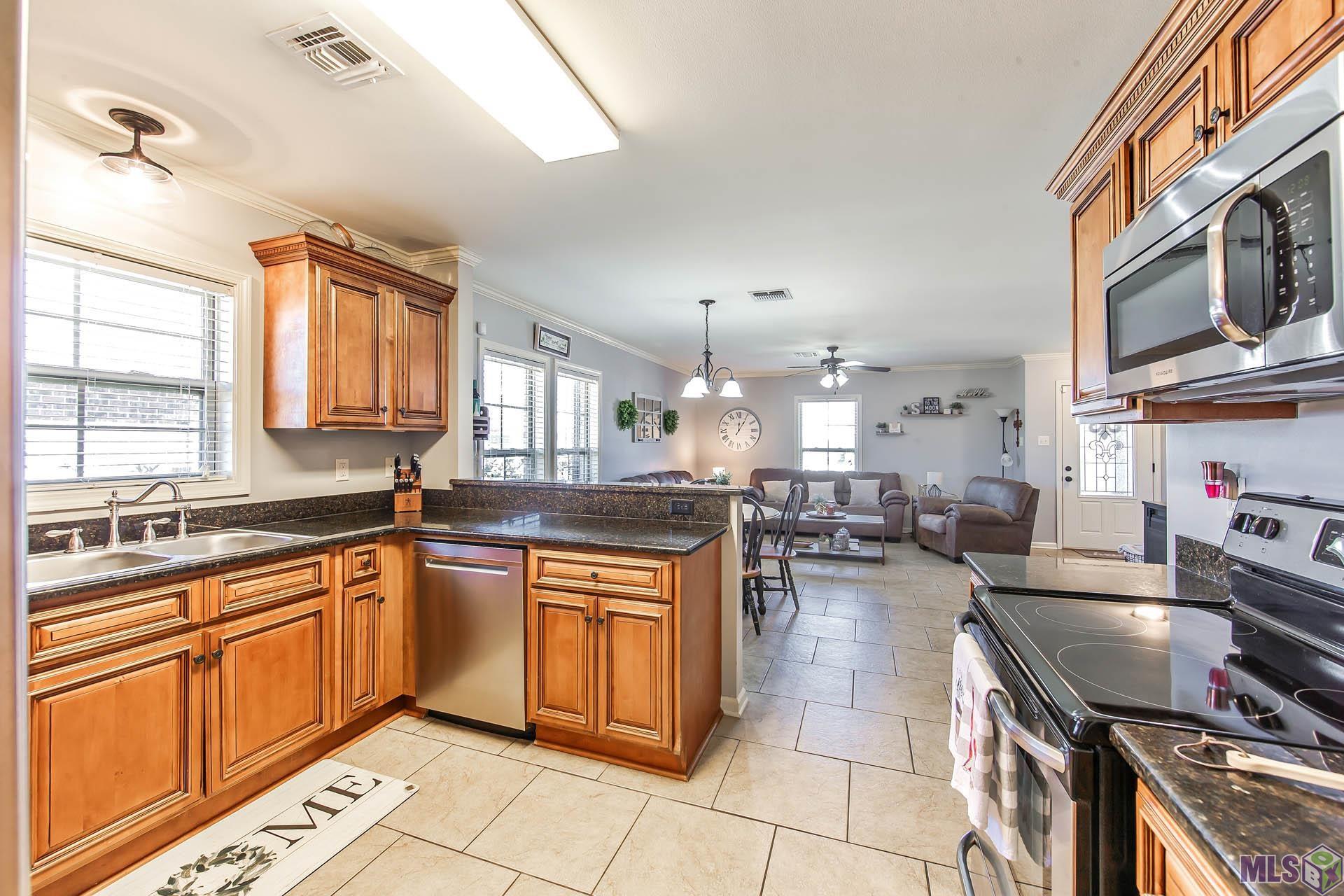 226 Landmark Drive Raceland, LA 70394 - Photo 7 of 13