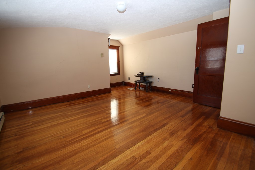 22 Dustin Street Saugus, MA 01906 - Photo 21 of 23 Gallery Image 21