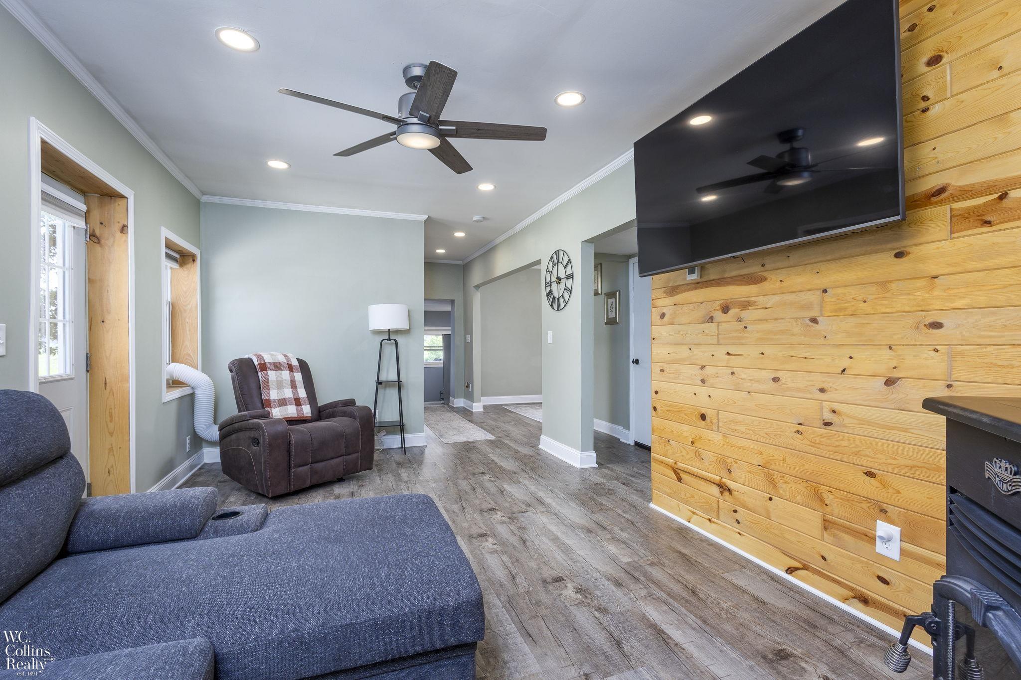 12069 Burt Road Memphis, MI 48041 - Photo 6 of 33