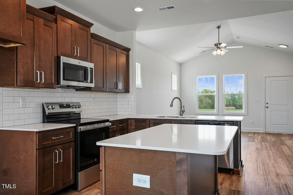962 Spring Hill Church Road Lillington, NC 27546 - Photo 11 of 31 aprill10-273