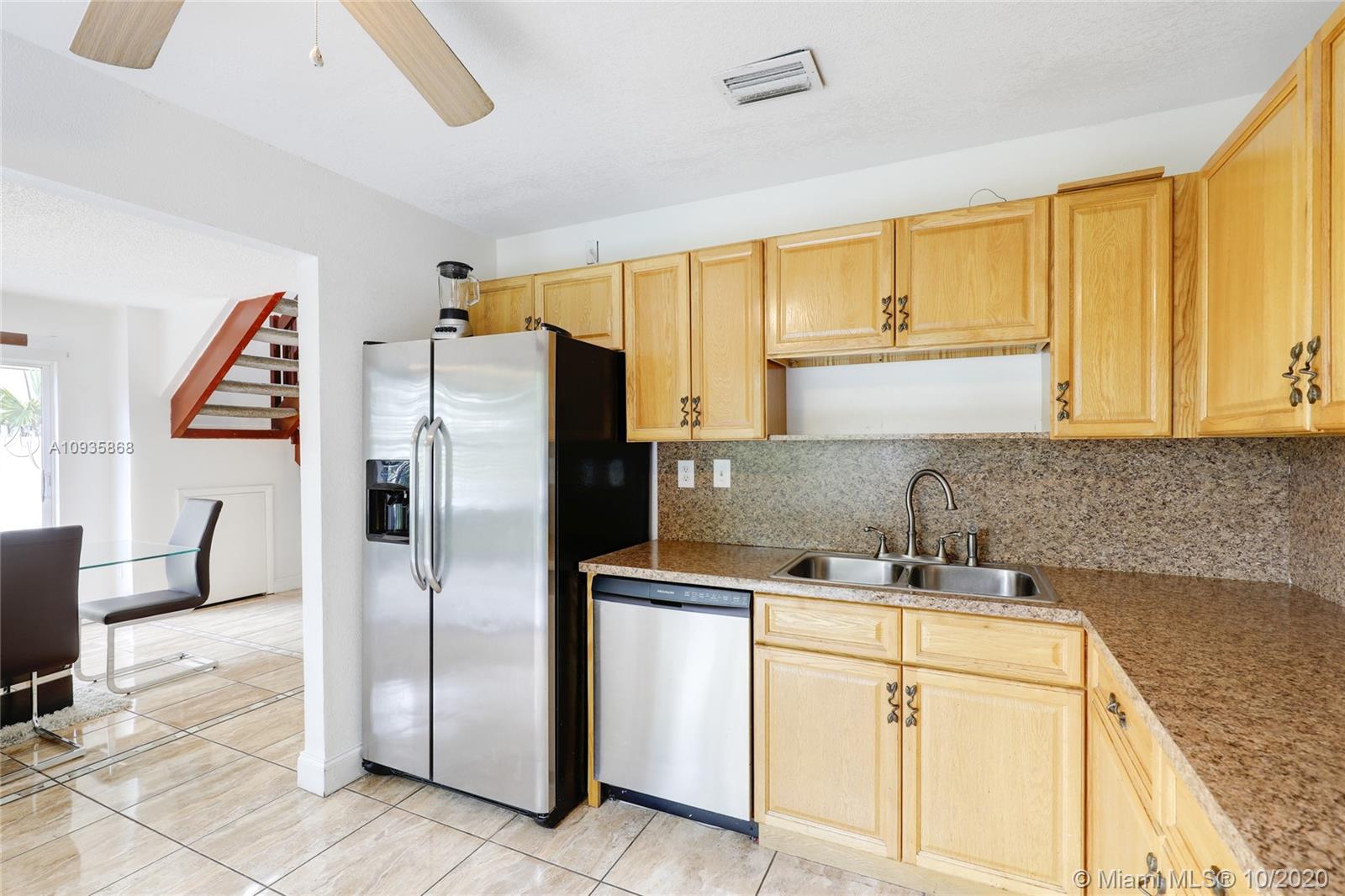 3301 Java Plum Avenue Miramar, FL 33025 - Photo 8 of 28 Gallery Image 8