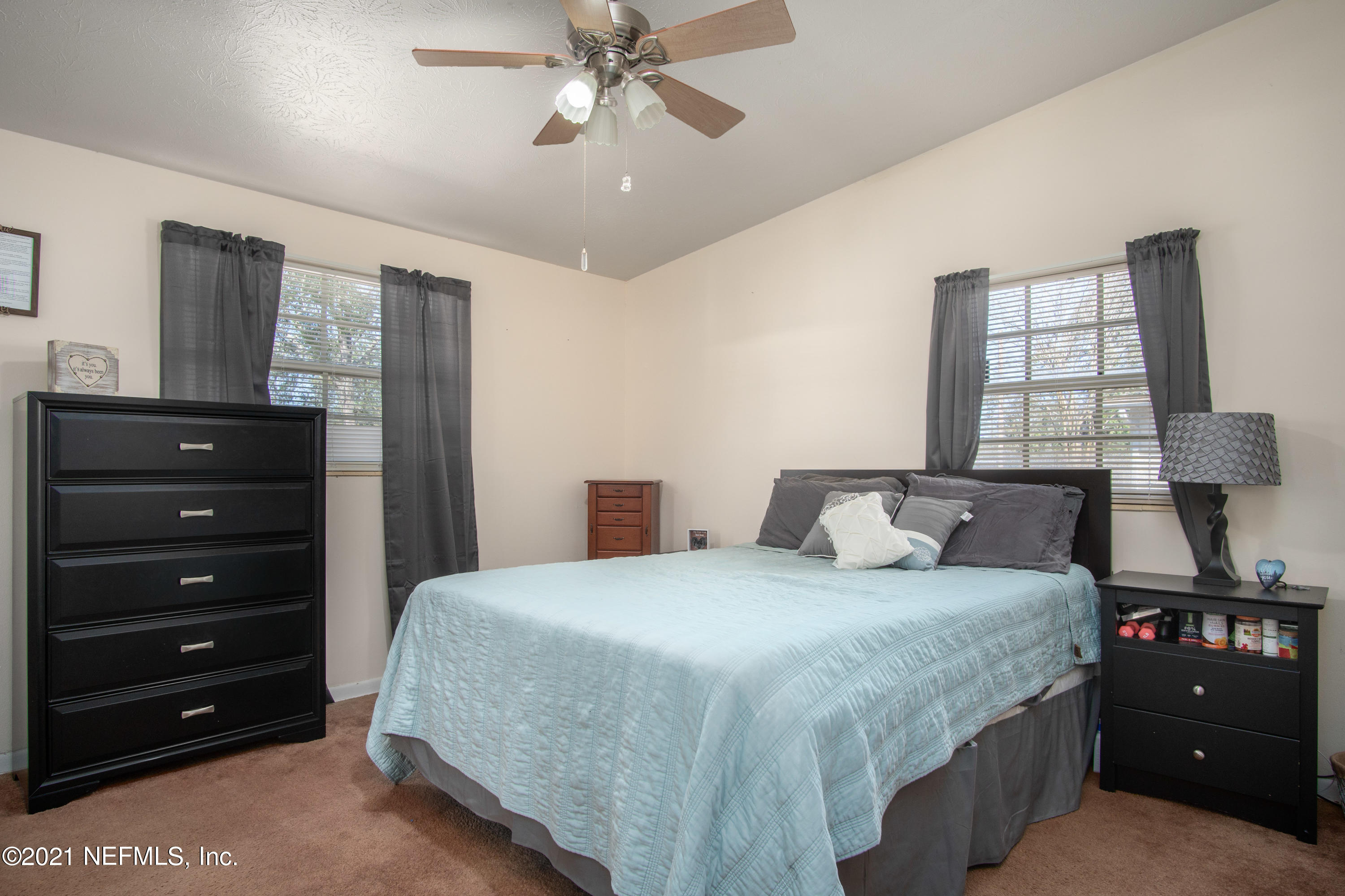 11515 Emuness Road Jacksonville, FL 32218 - Photo 13 of 42 HousePhoto-13