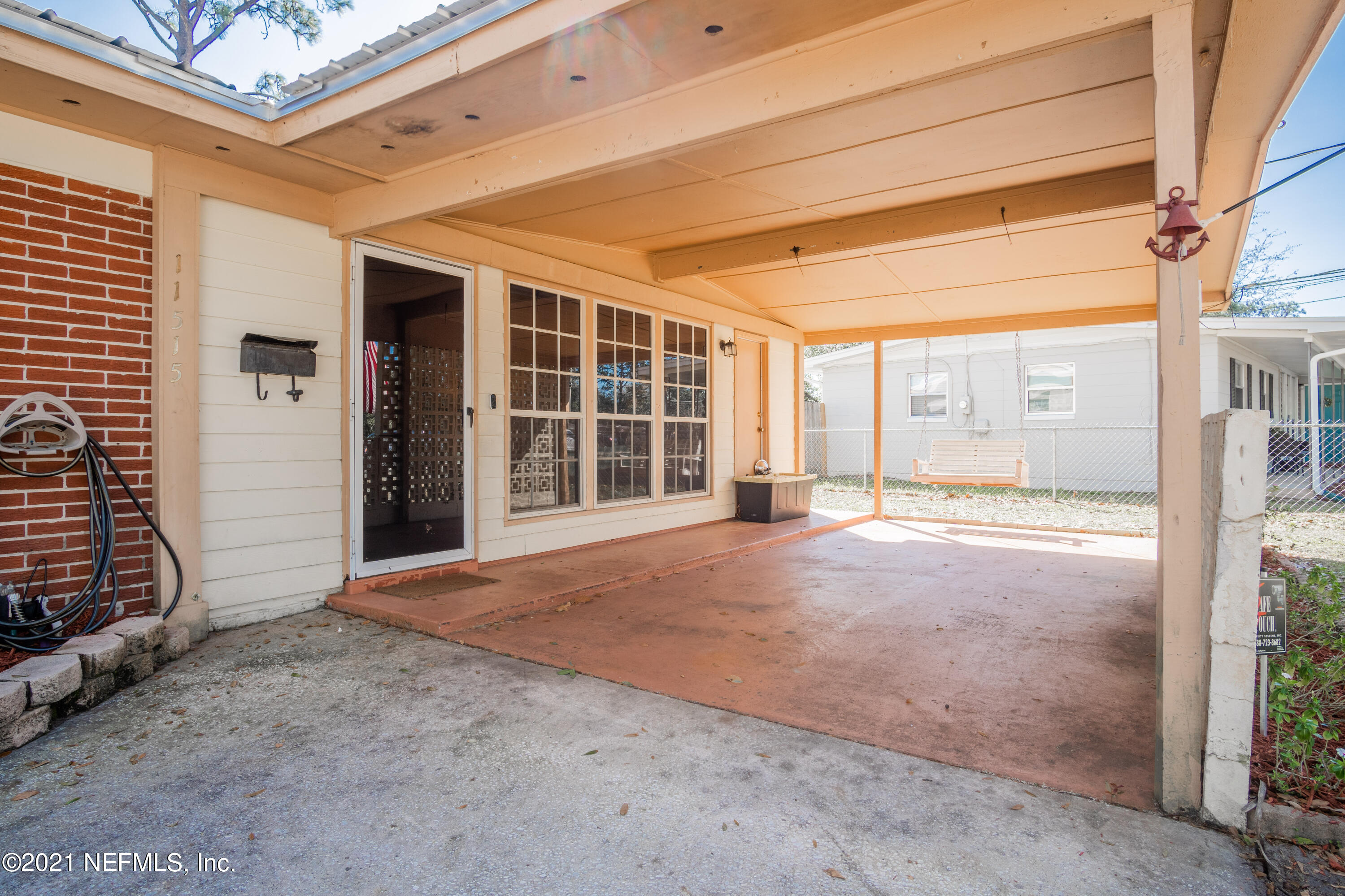 HousePhoto-6