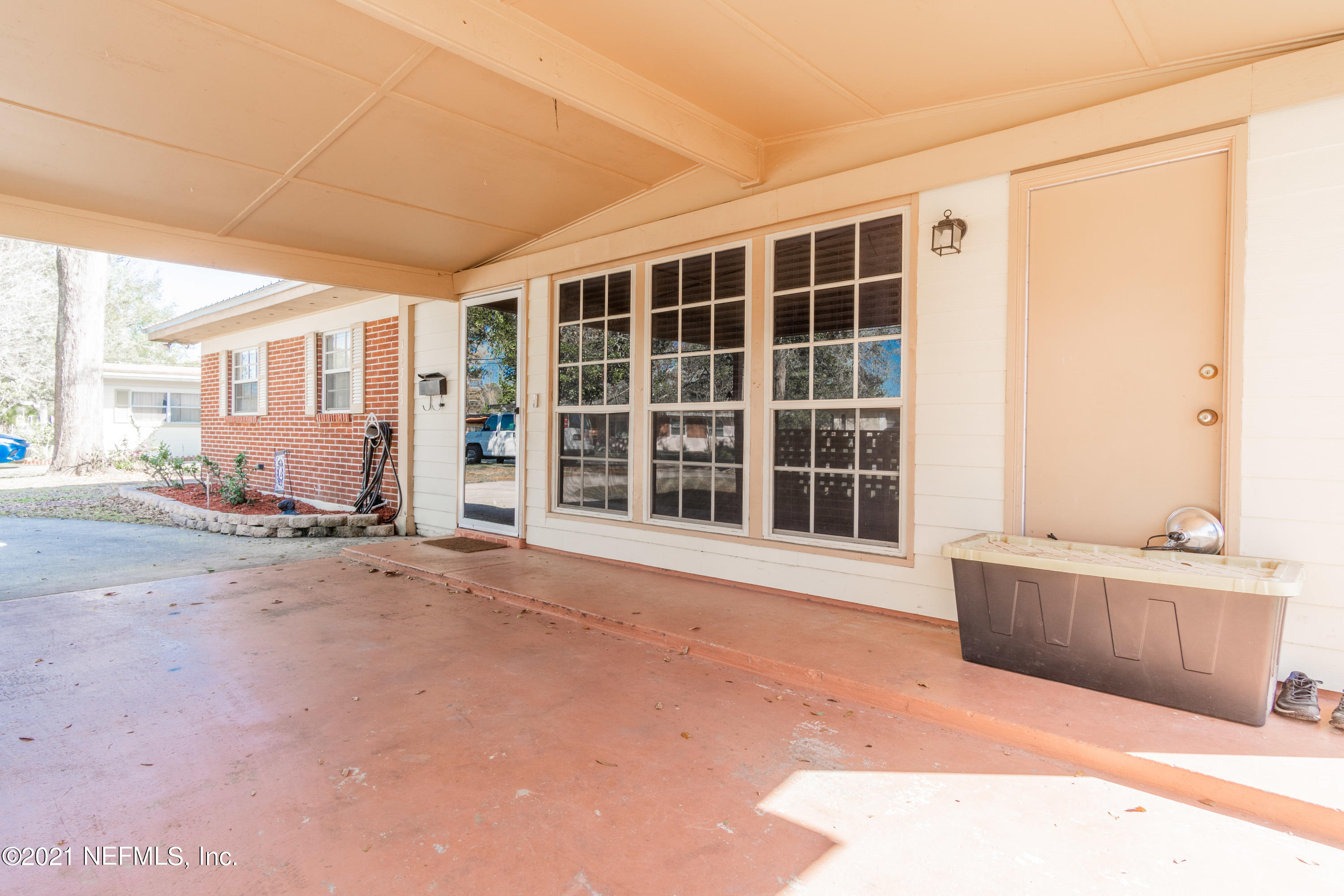 HousePhoto-7
