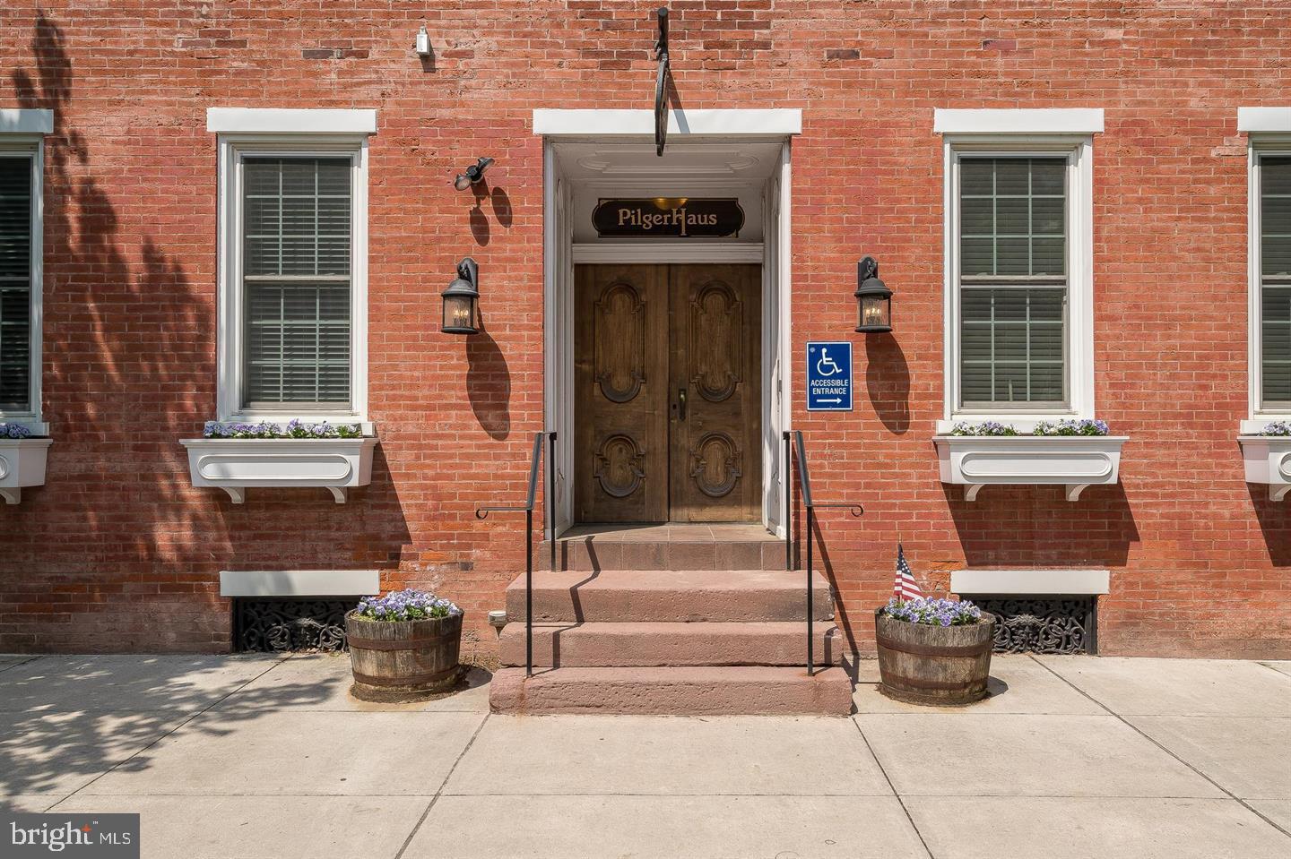125 East Main Street, Unit B Lititz, PA 17543 - Photo 2 of 28