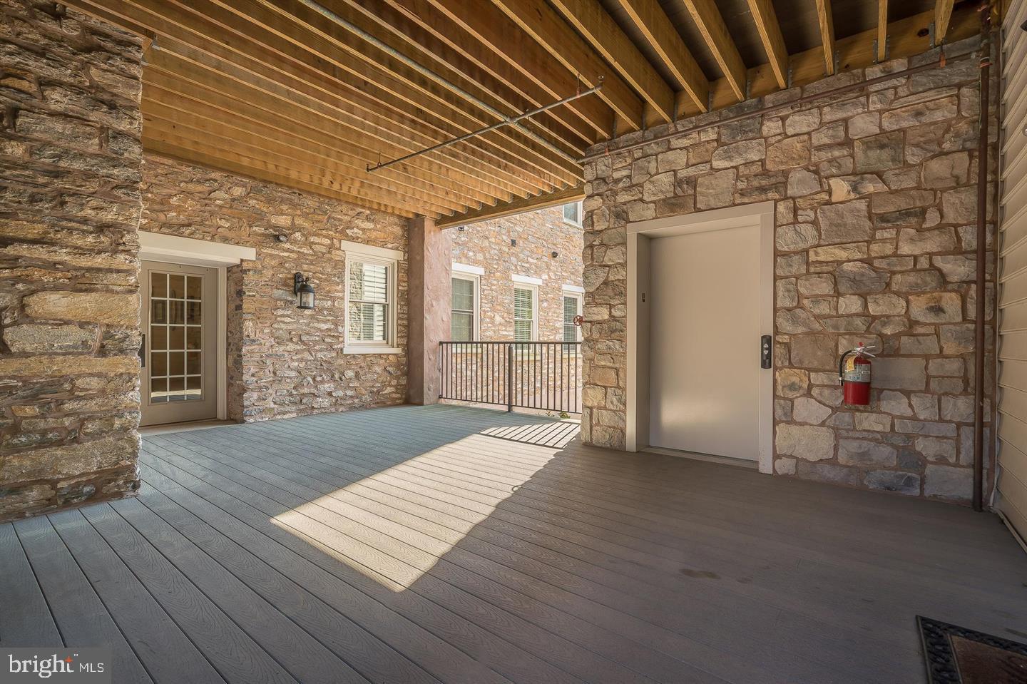 125 East Main Street, Unit B Lititz, PA 17543 - Photo 19 of 28