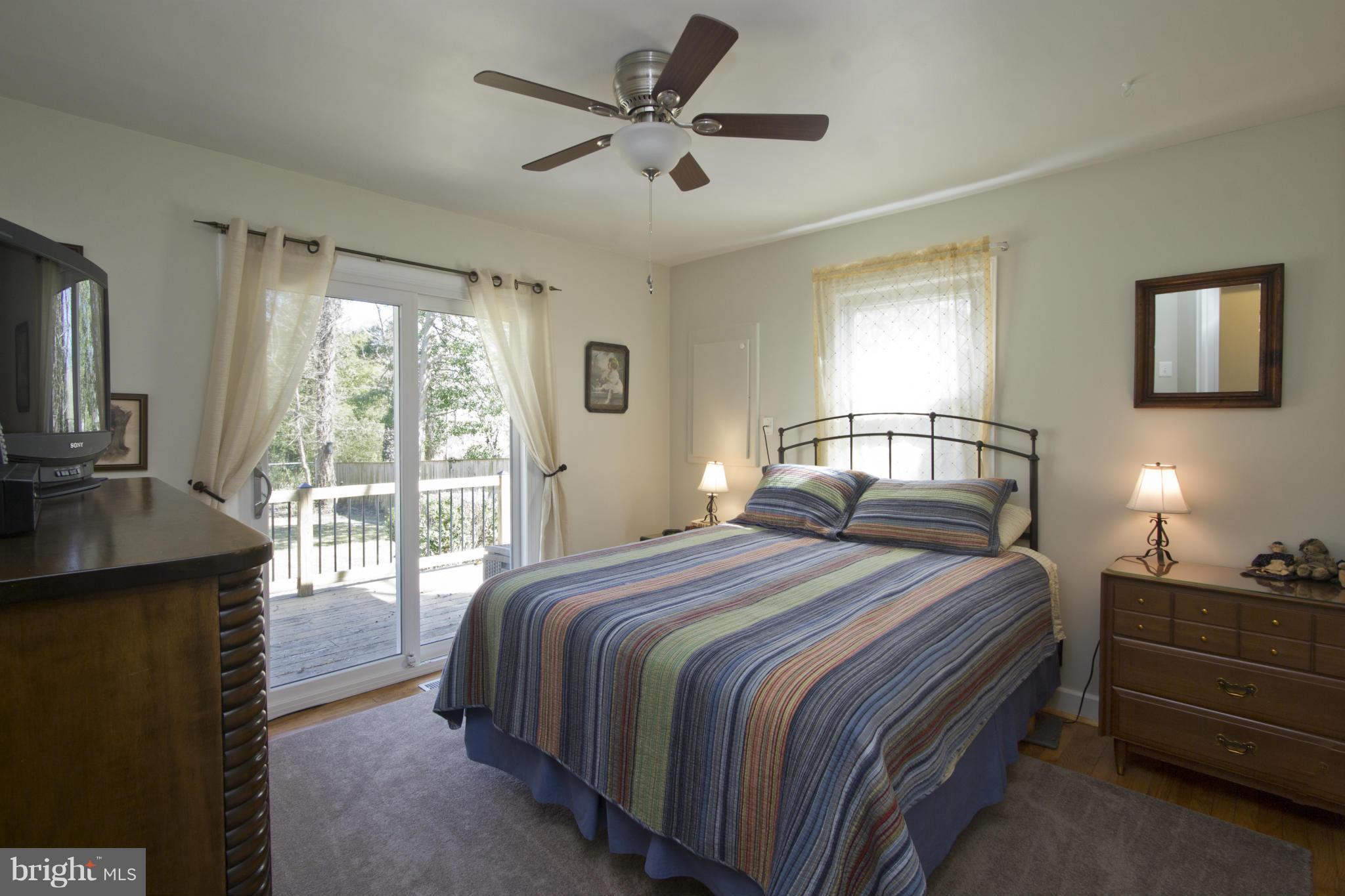 1459 Grandview Road Arnold, MD 21012 - Photo 17 of 30 Bedroom
