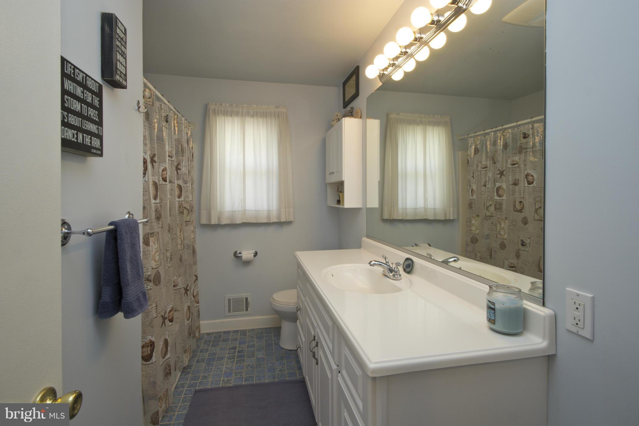 1459 Grandview Road Arnold, MD 21012 - Photo 22 of 30 Bath